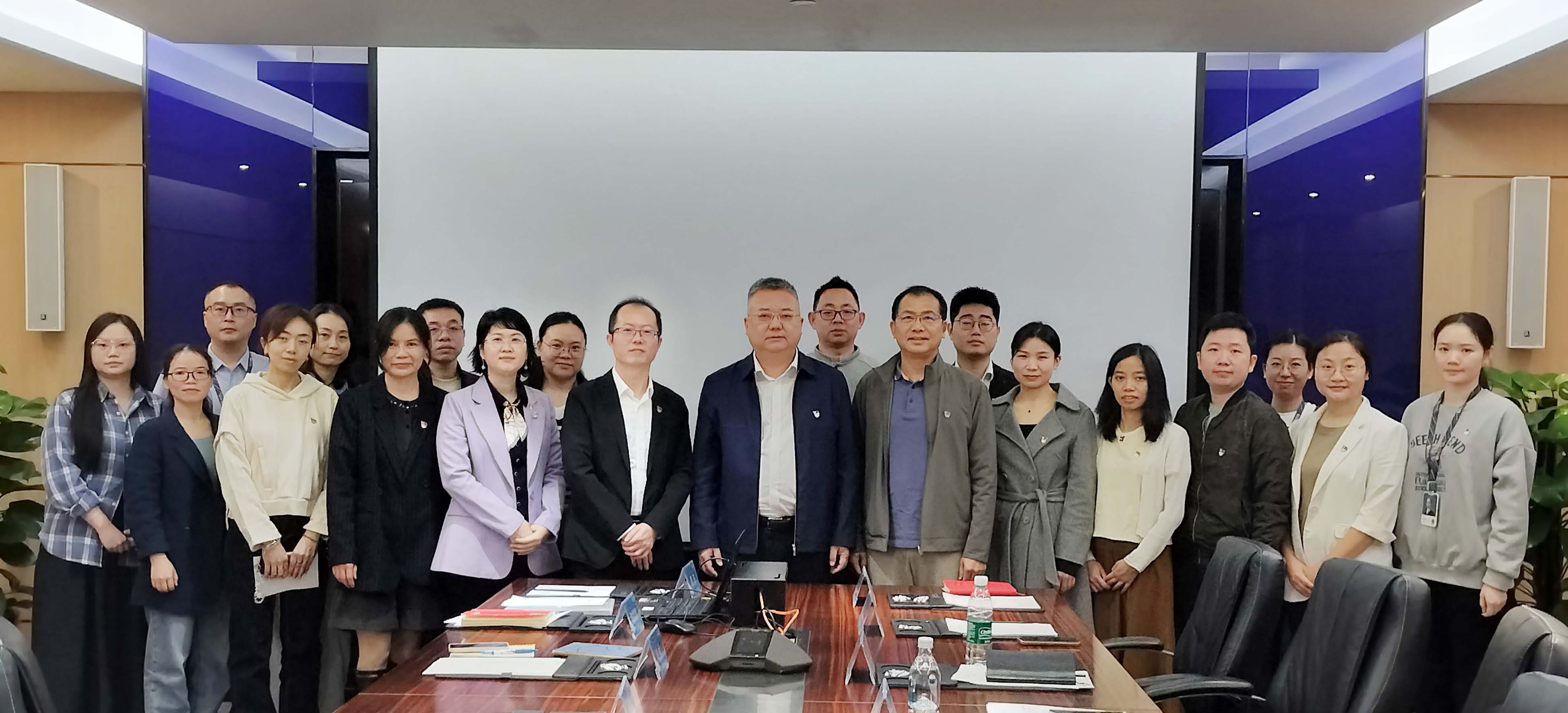 李程任深圳市2007so太阳集团供应链股份有限公司党委书记，钟志华任党委副书记、纪委书记